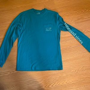 Vineyard Vines never worn long sleeve